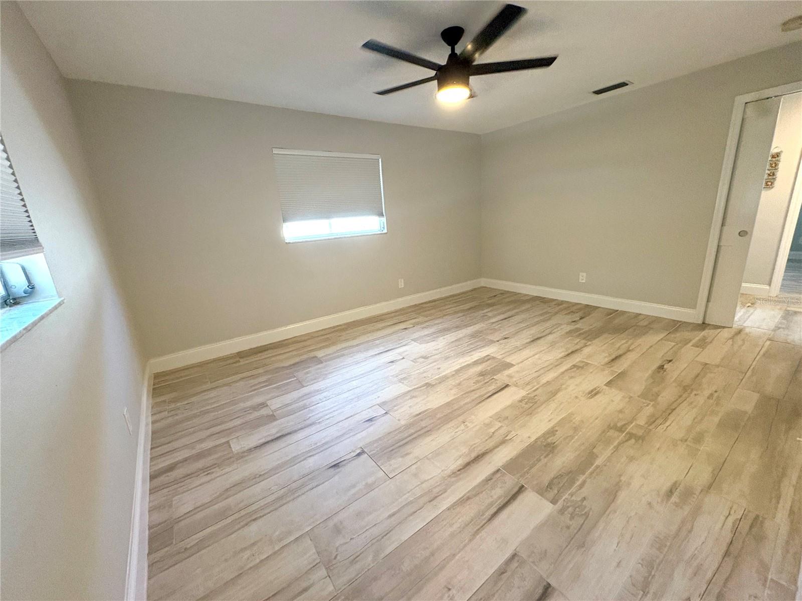 WOODBROOK GARDENS 1ST ADD - Residential Lease