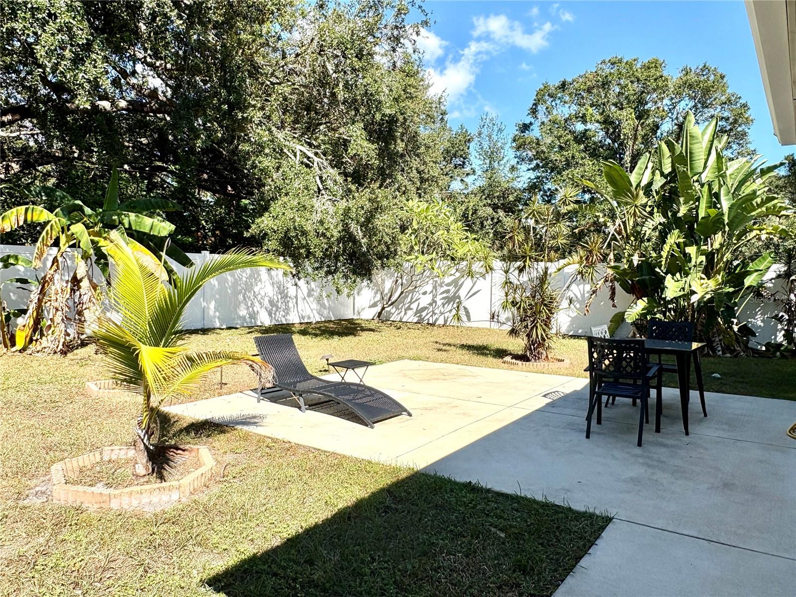 WOODBROOK GARDENS 1ST ADD - Residential Lease