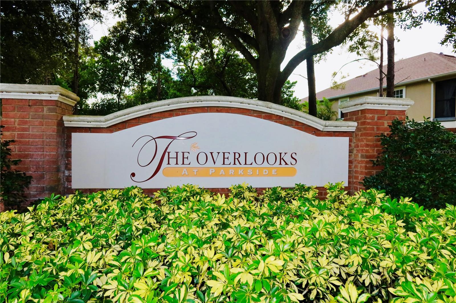OVERLOOK/PARKSIDE CONDO - Residential