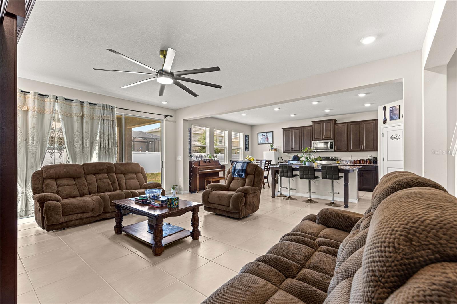 BROOKHAVEN PH 2 - Residential Lease