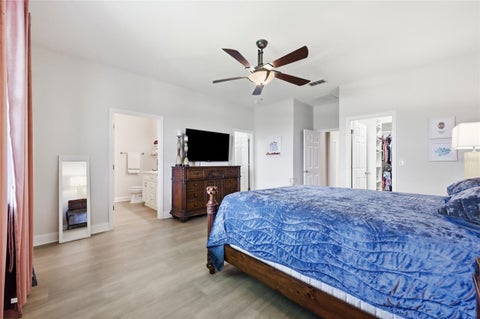 Tiny photo for 1020 Sailing Bay Dr, Clermont, FL 34711 (MLS # G5114897)