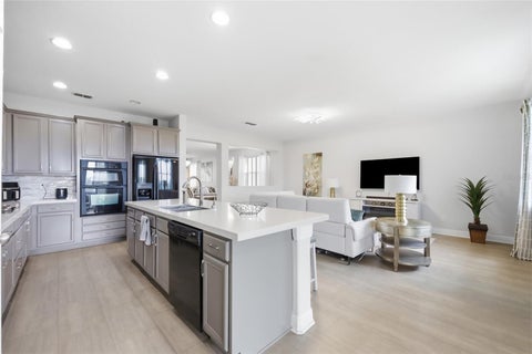 Tiny photo for 1020 Sailing Bay Dr, Clermont, FL 34711 (MLS # G5114897)