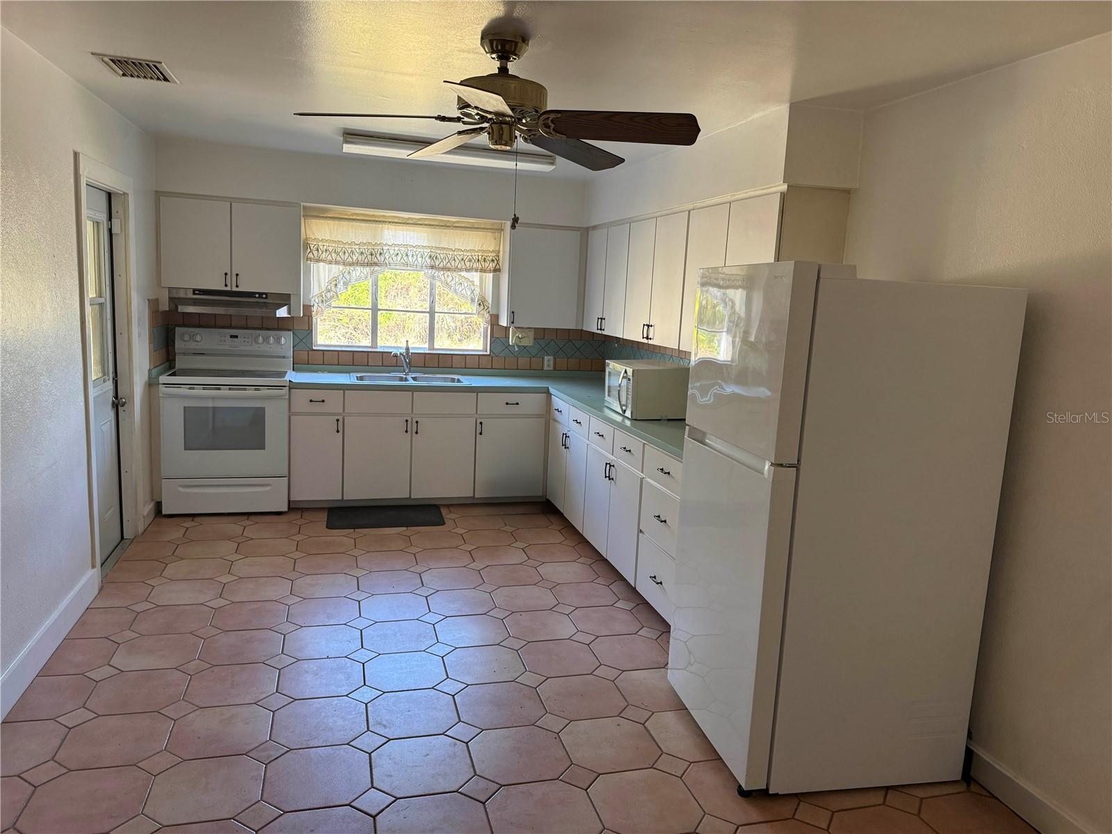 LAVILLA - Residential