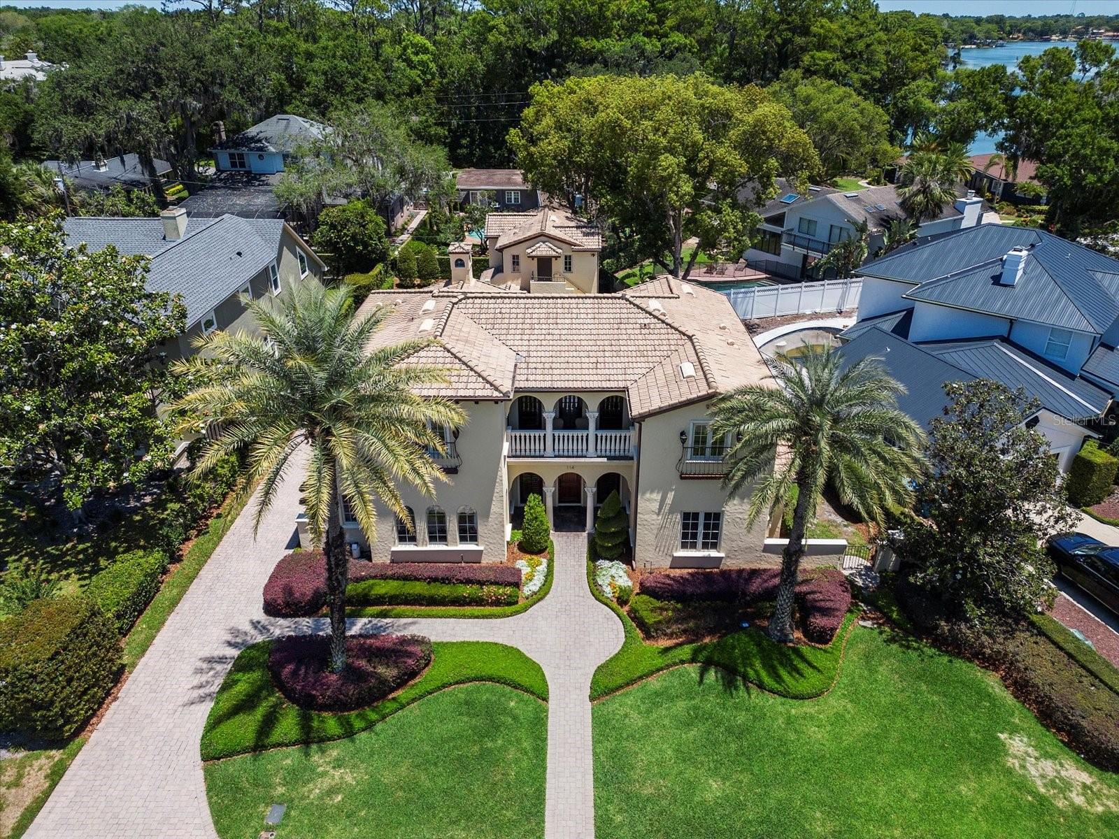 HOLLIEANNA SHORES 1ST ADD - Residential