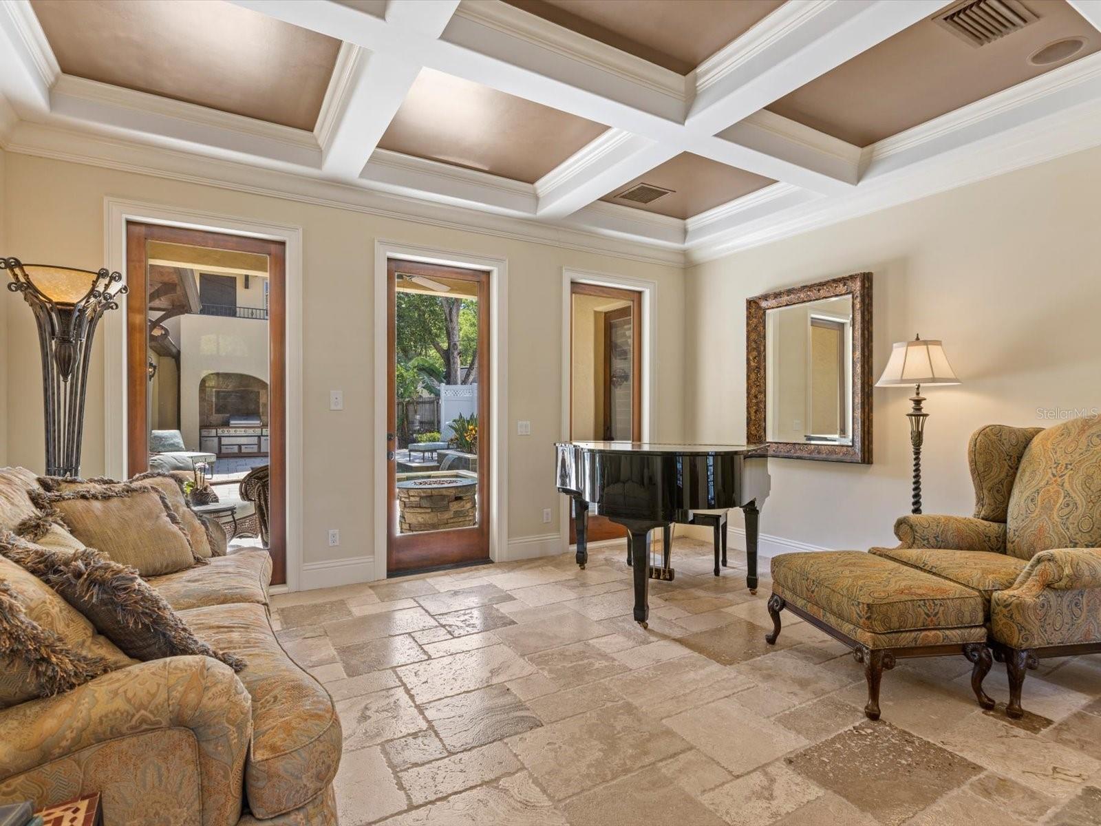 HOLLIEANNA SHORES 1ST ADD - Residential