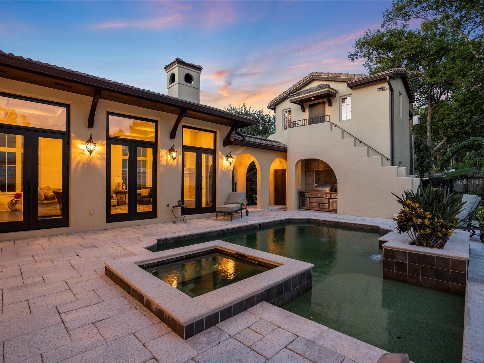 HOLLIEANNA SHORES 1ST ADD - Residential