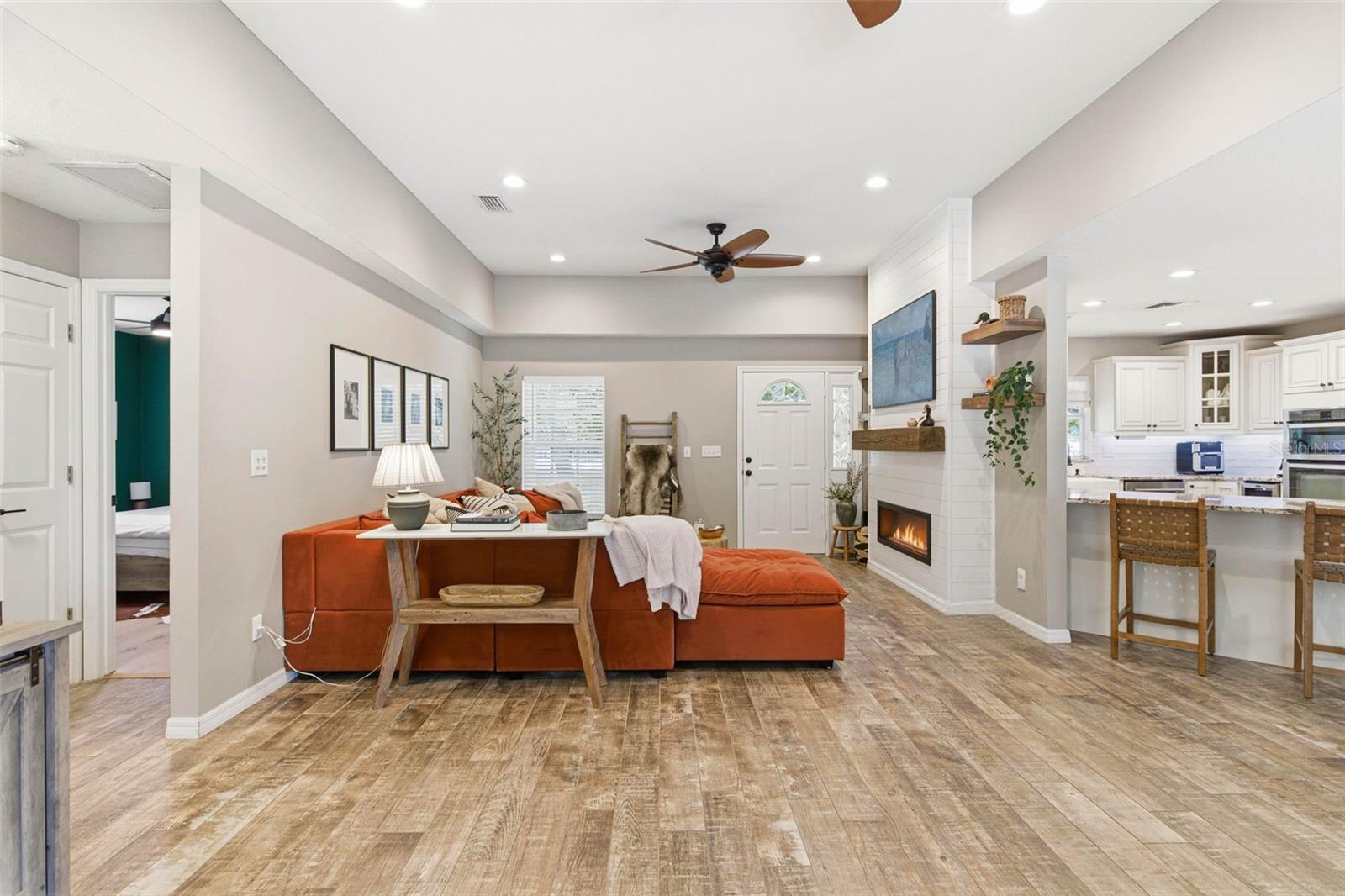 ACREAGE - Residential