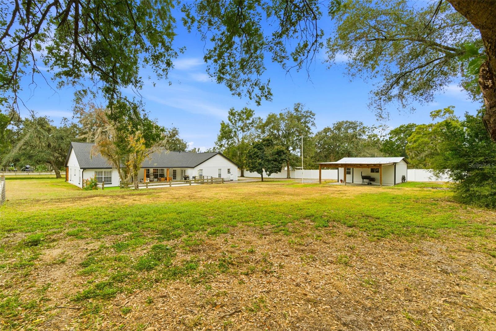 ACREAGE - Residential