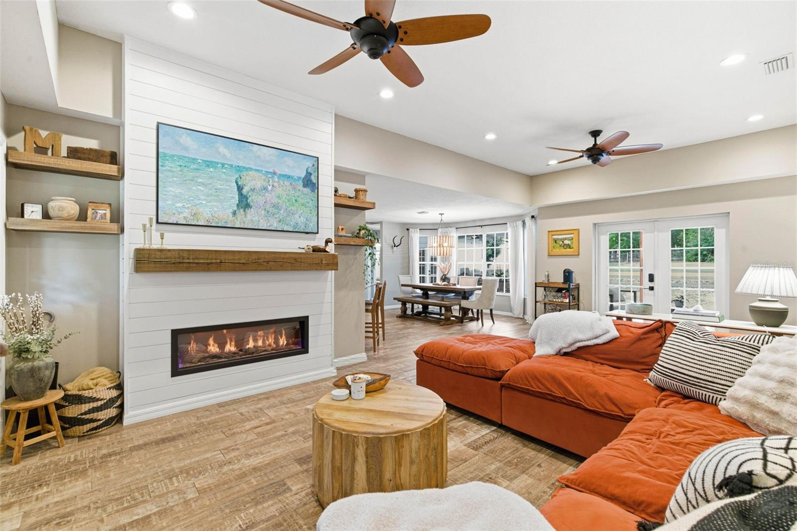 ACREAGE - Residential