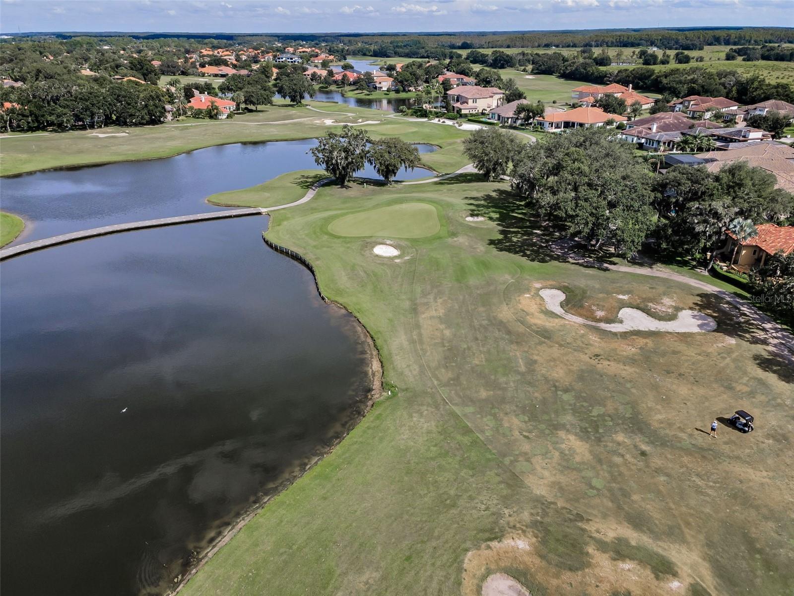 CHAMPIONS CLUB - Residential