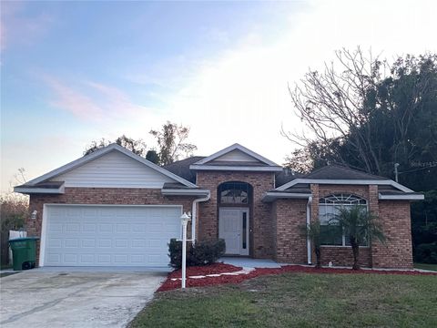 113 W 1ST STREET DEBARY FL 32713