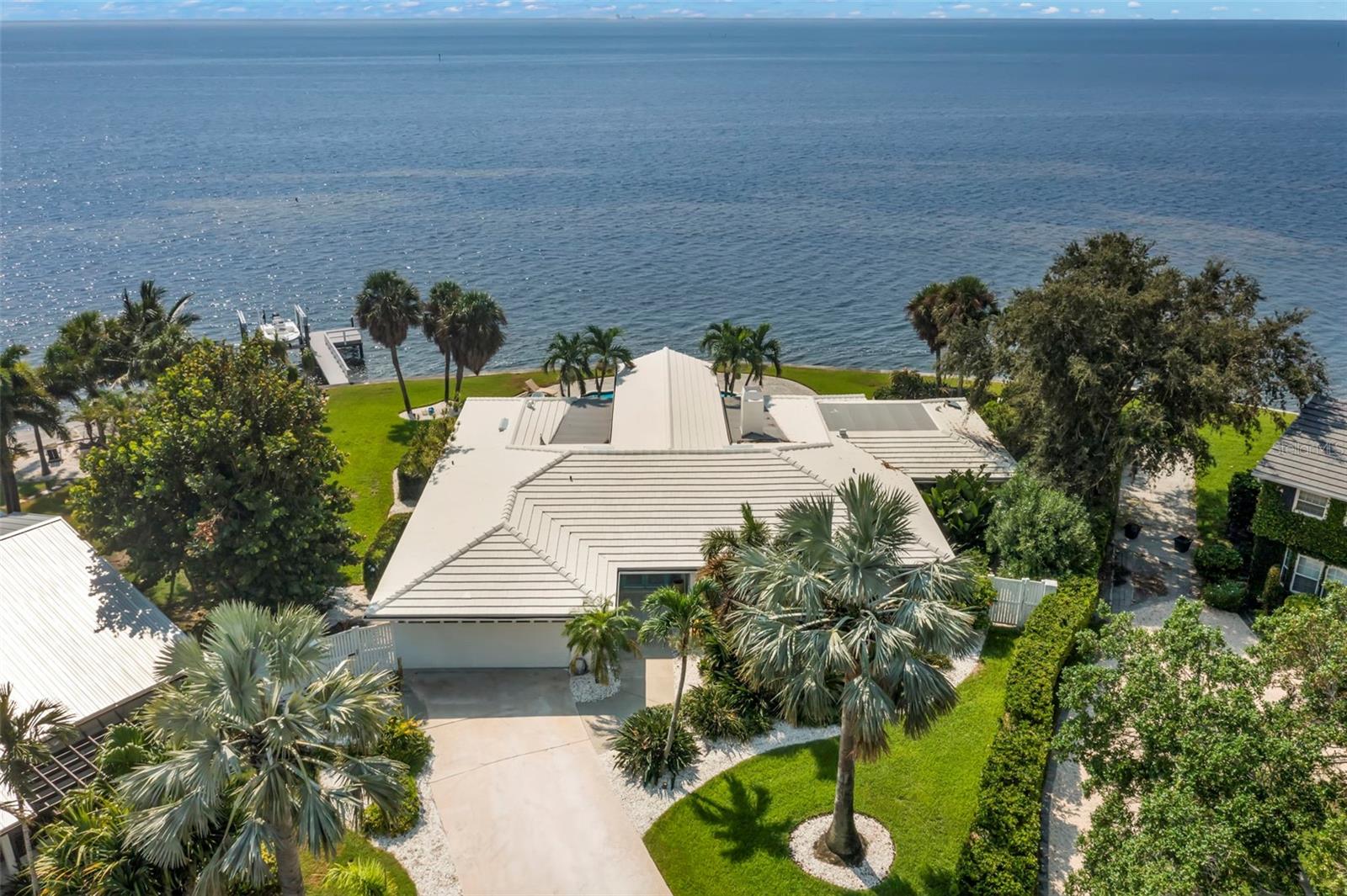 BAY COLONY ESTATES - Residential