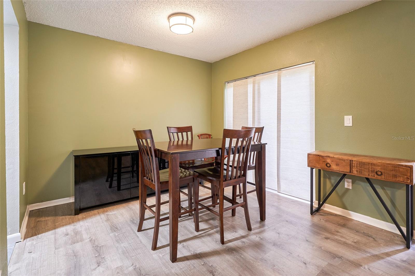 RAINTREE MANOR HOMES CONDOMINI - Residential