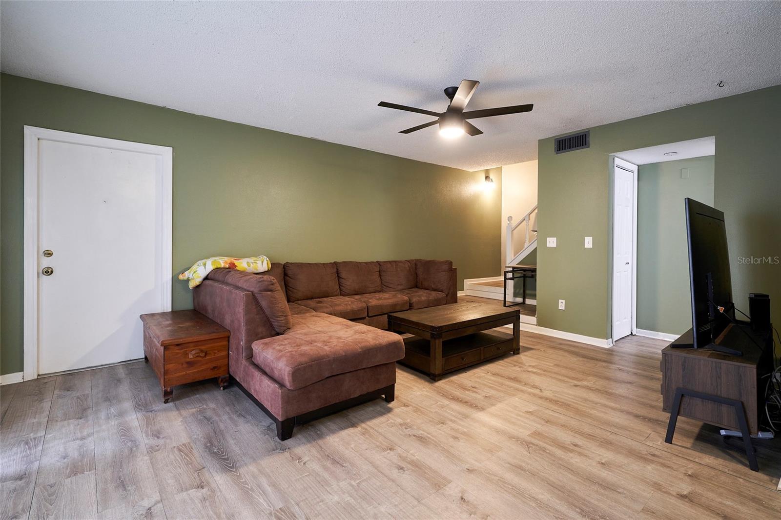 RAINTREE MANOR HOMES CONDOMINI - Residential