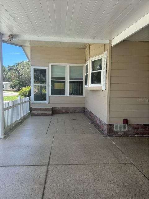 Tiny photo for 1708 Lilly Lane, Lady Lake, FL 32159 (MLS # G5114150)