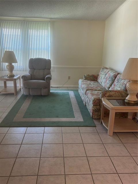 Tiny photo for 1708 Lilly Lane, Lady Lake, FL 32159 (MLS # G5114150)