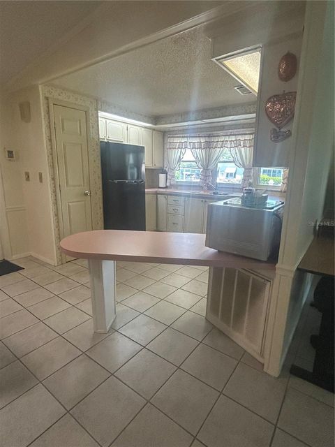 Tiny photo for 1708 Lilly Lane, Lady Lake, FL 32159 (MLS # G5114150)