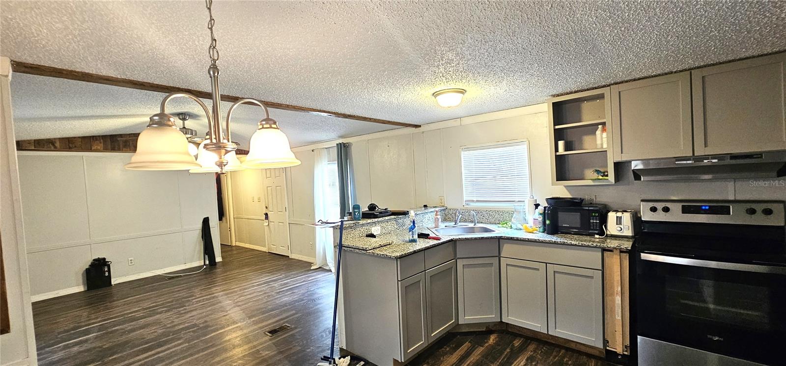 OCALA PARK ESTATE - Residential