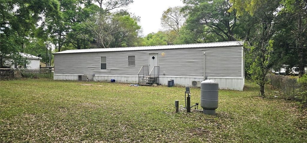 Photo of 6605 NW 60th Court, Ocala, FL 34482 (MLS # OM722088)