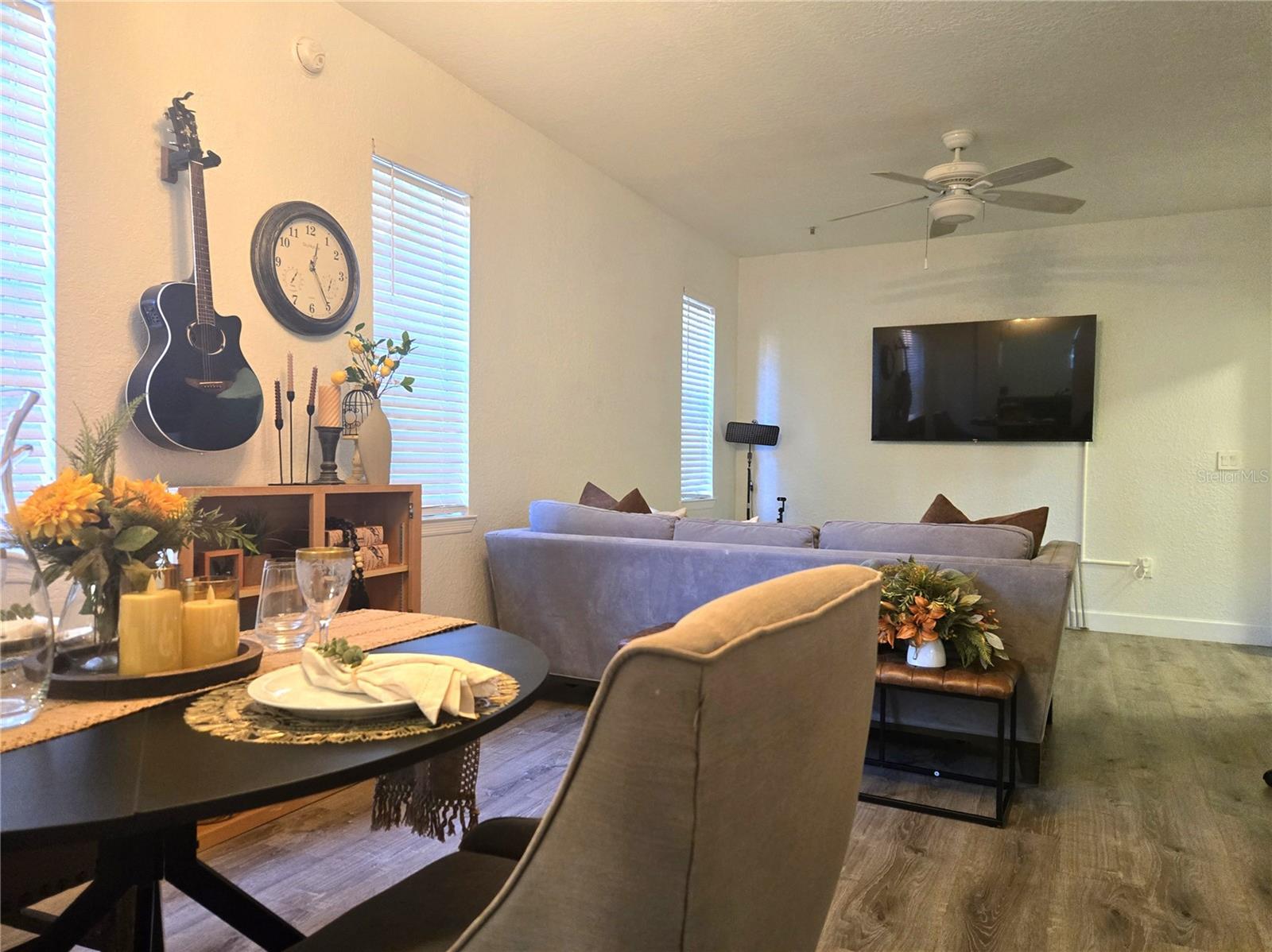 NOTTING HILL A CONDO - Residential