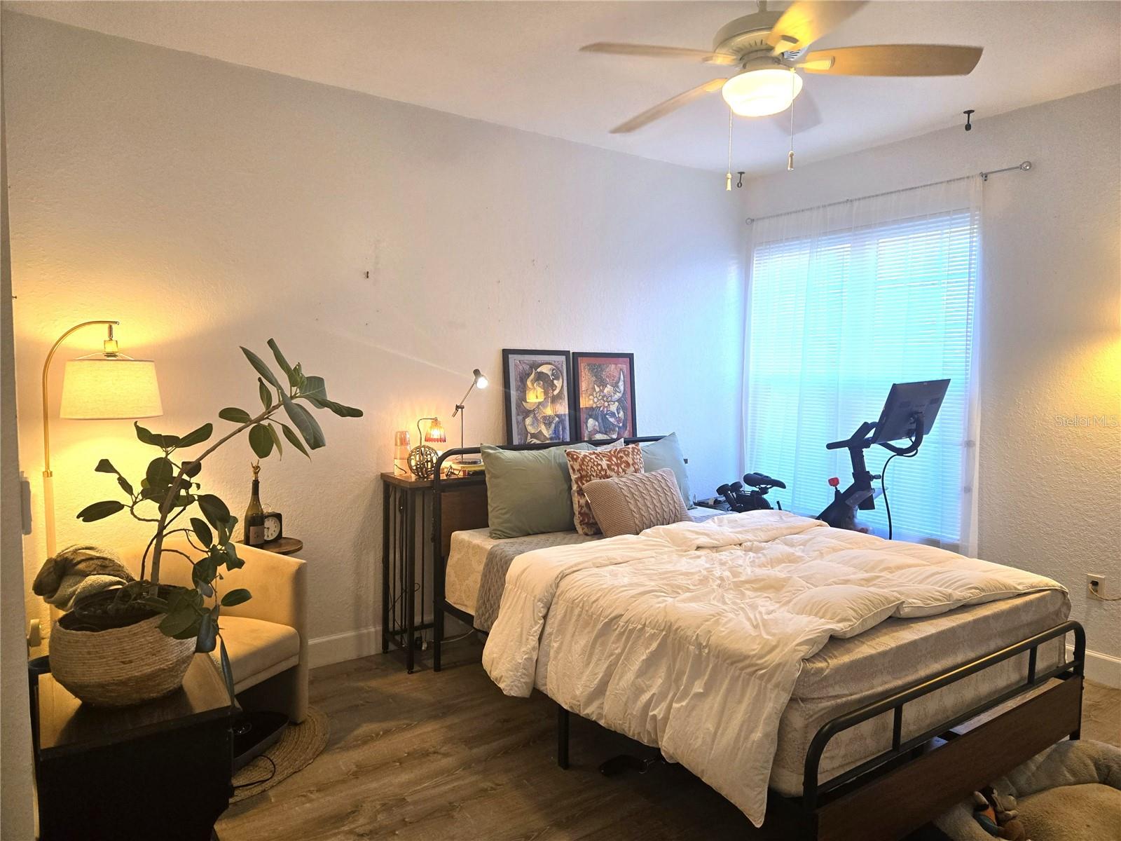 NOTTING HILL A CONDO - Residential