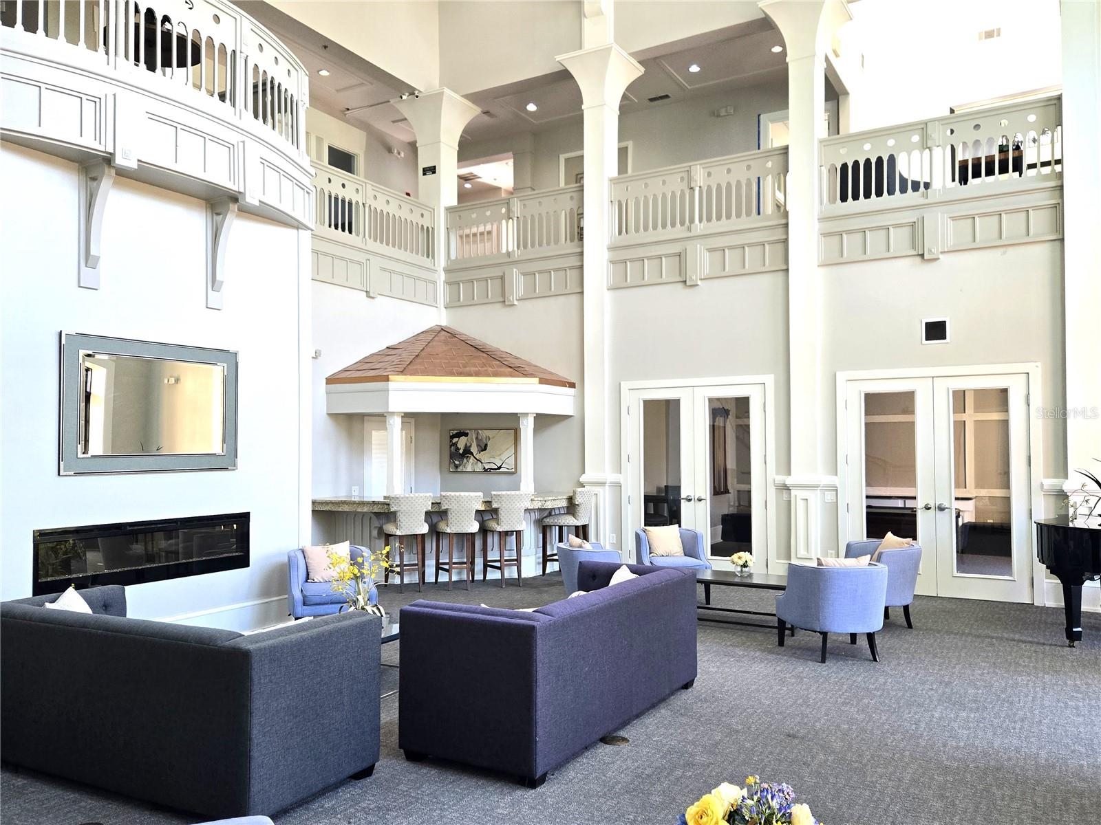 NOTTING HILL A CONDO - Residential