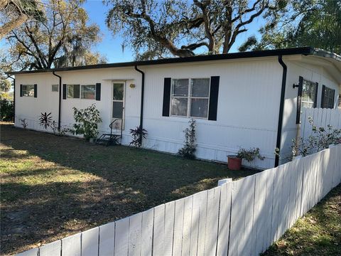 Photo of 4707 E Yukon Street, Tampa, FL 33617 (MLS # TB8469178)