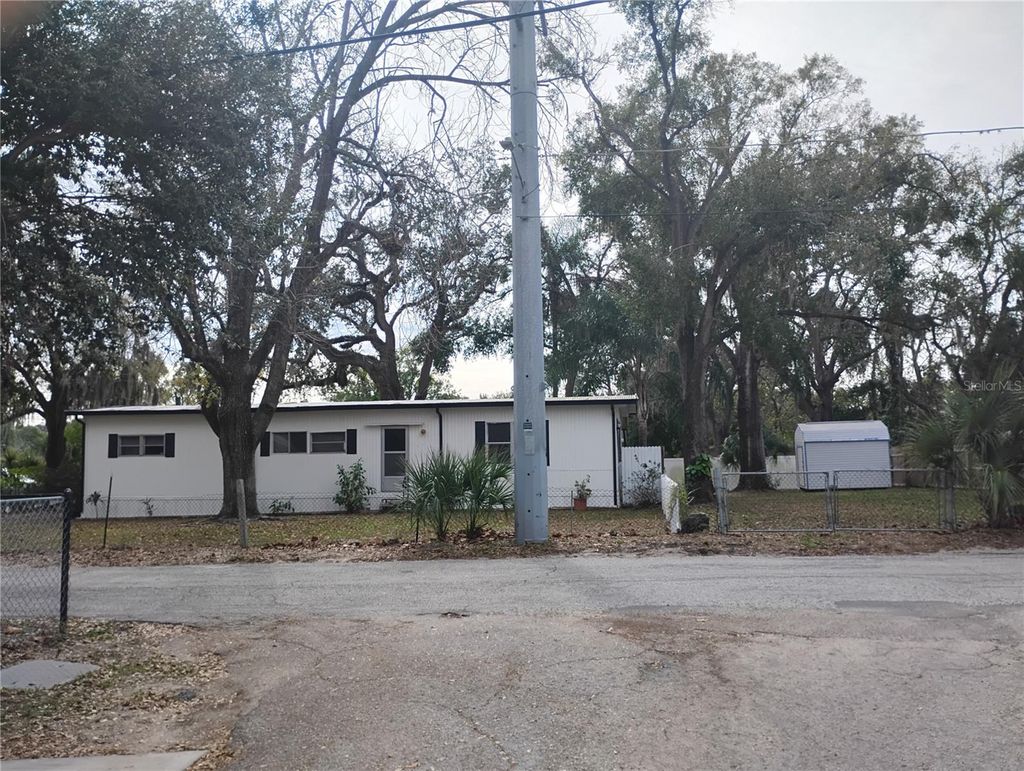 Photo of 4707 E Yukon Street, Tampa, FL 33617 (MLS # TB8469178)