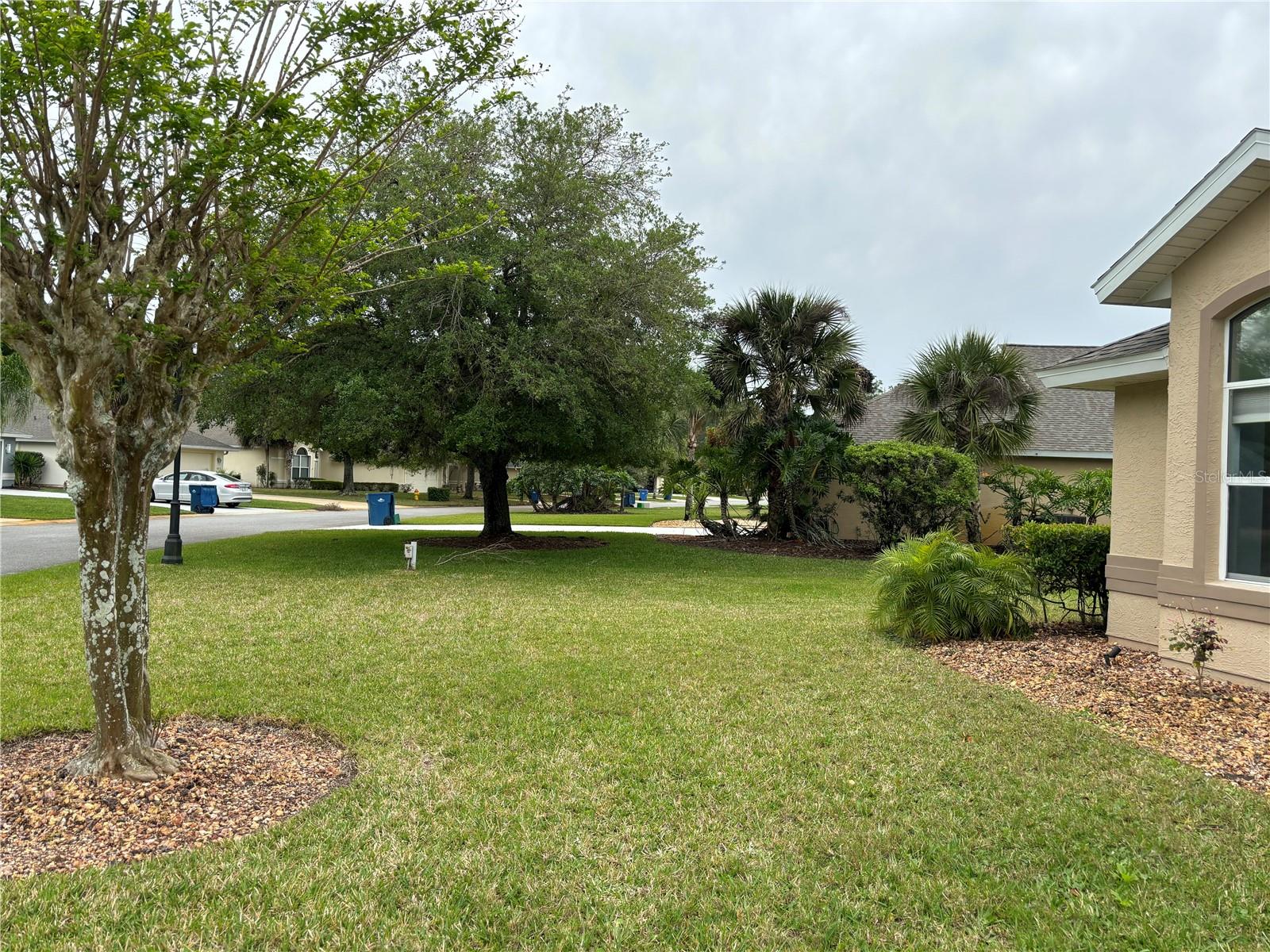 908 WOODSTREAM LANE