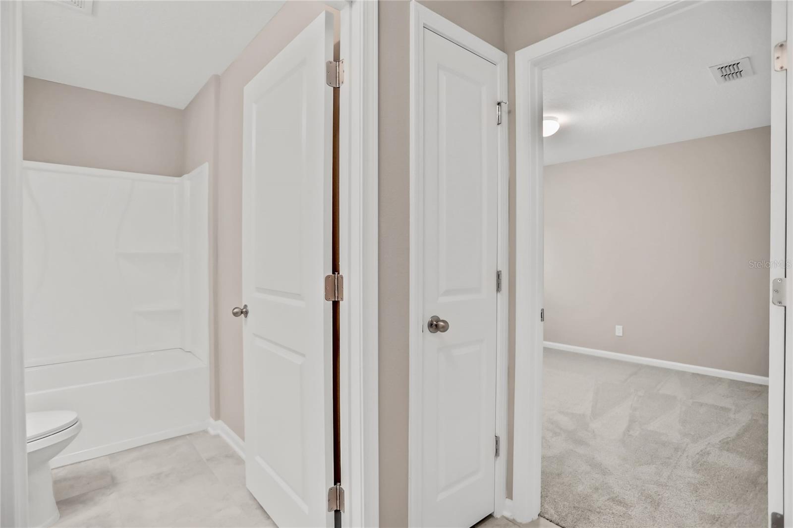 DUNNS CROSSING - Residential