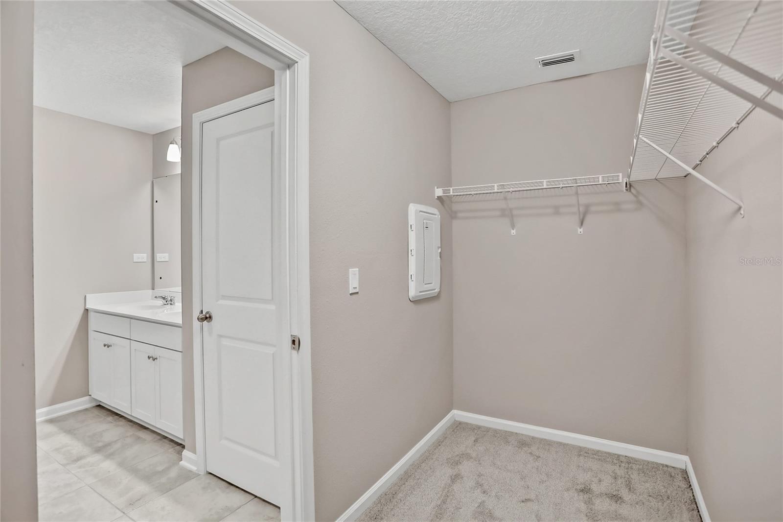 DUNNS CROSSING - Residential