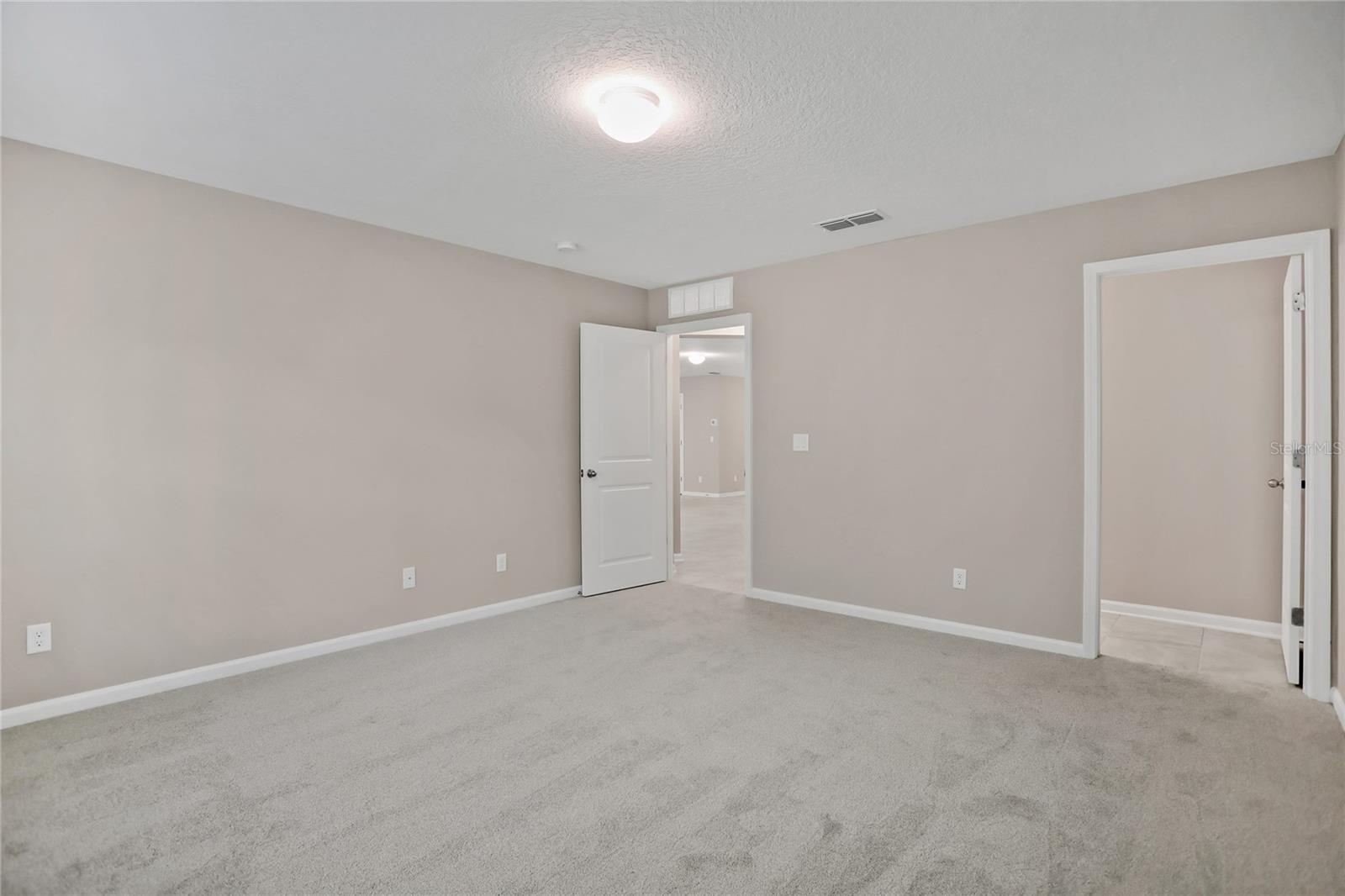 DUNNS CROSSING - Residential