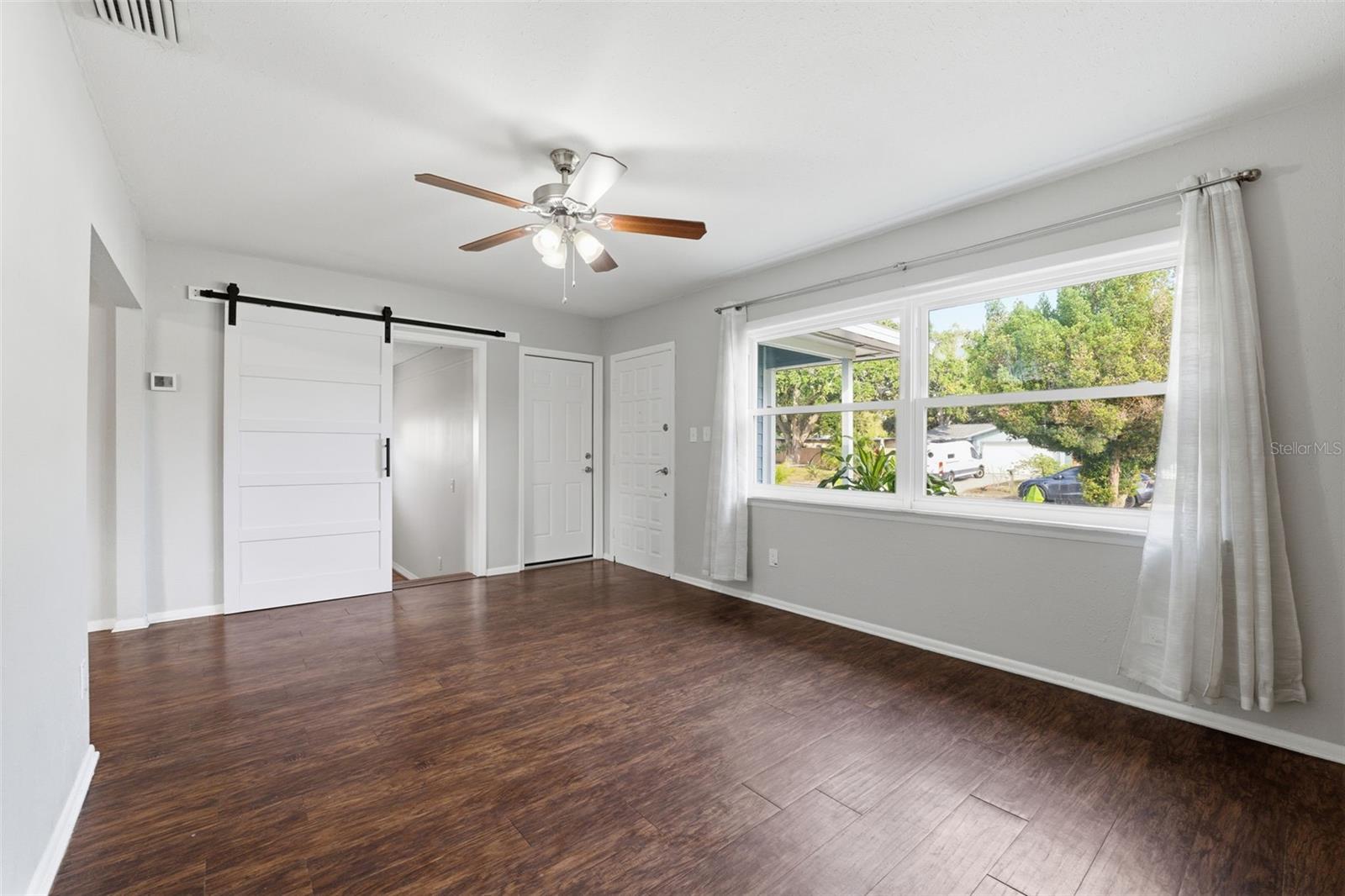 DUNEDIN ISLES COUNTRY CLUB - Residential