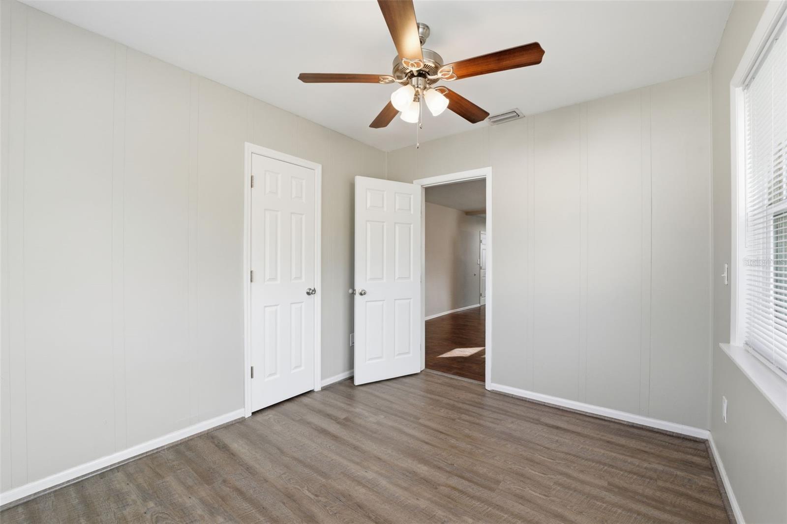 DUNEDIN ISLES COUNTRY CLUB - Residential