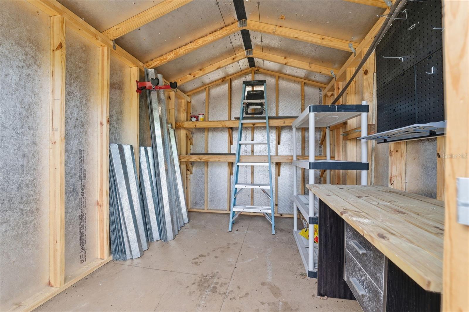 DUNEDIN ISLES COUNTRY CLUB - Residential