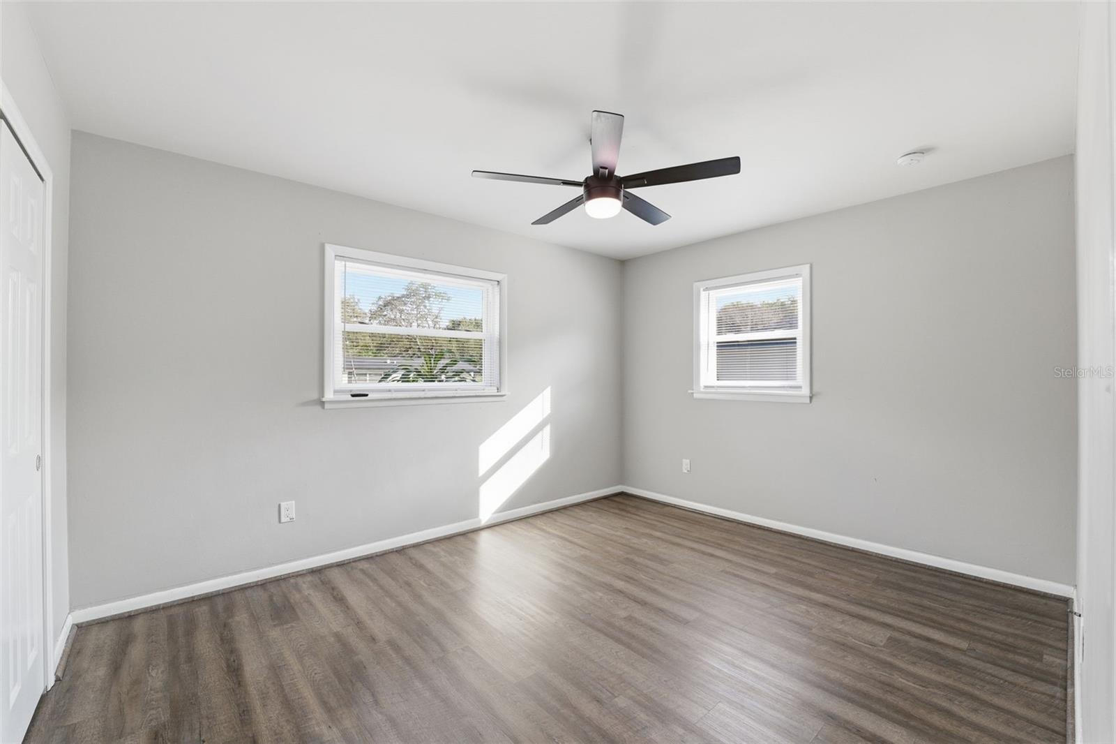 DUNEDIN ISLES COUNTRY CLUB - Residential