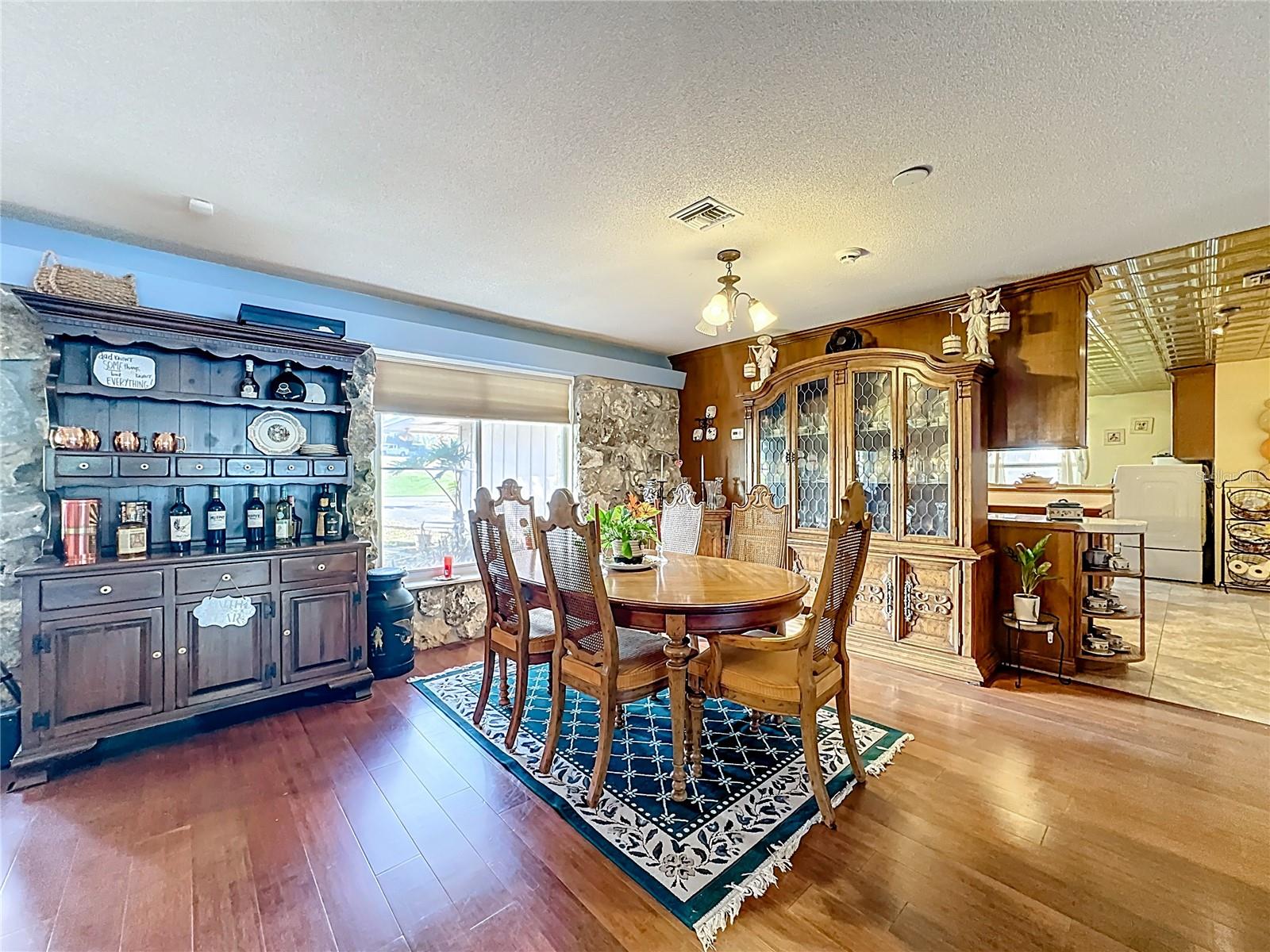 LAKE LUCY ESTATES - Residential