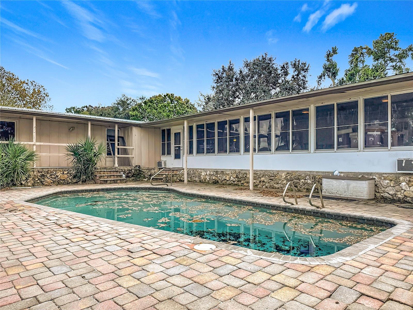 LAKE LUCY ESTATES - Residential