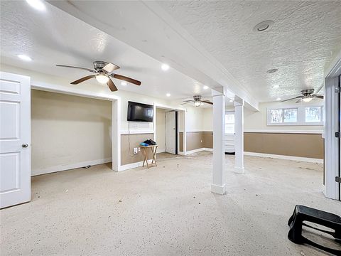 Tiny photo for 6601 Wynn Lane, Groveland, FL 34736 (MLS # G5105271)