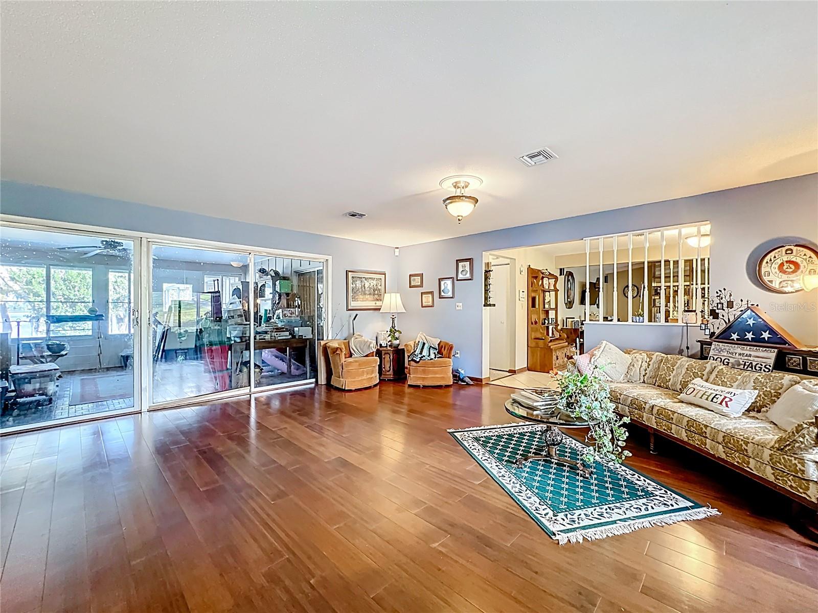 LAKE LUCY ESTATES - Residential