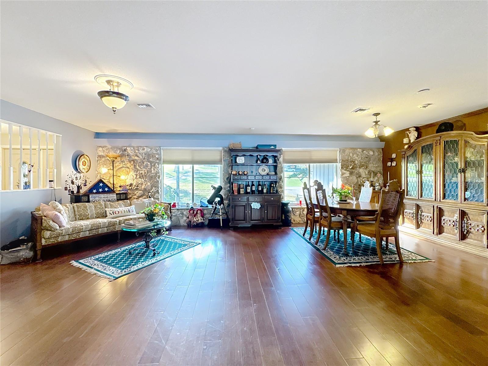 LAKE LUCY ESTATES - Residential