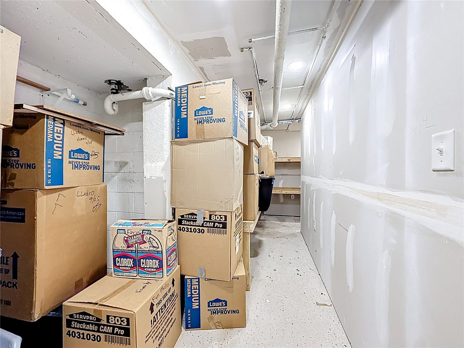 LAKE LUCY ESTATES - Residential