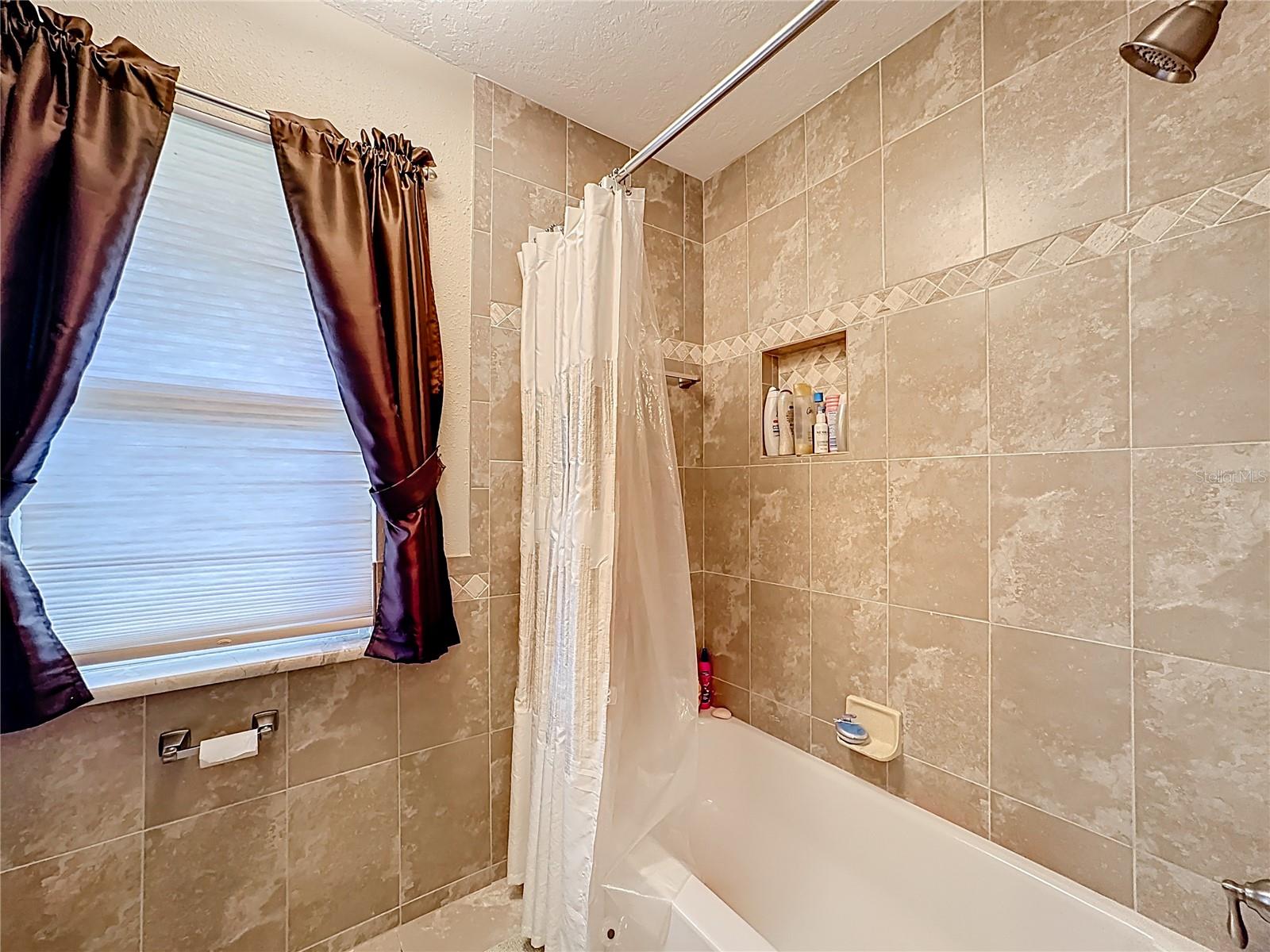 LAKE LUCY ESTATES - Residential