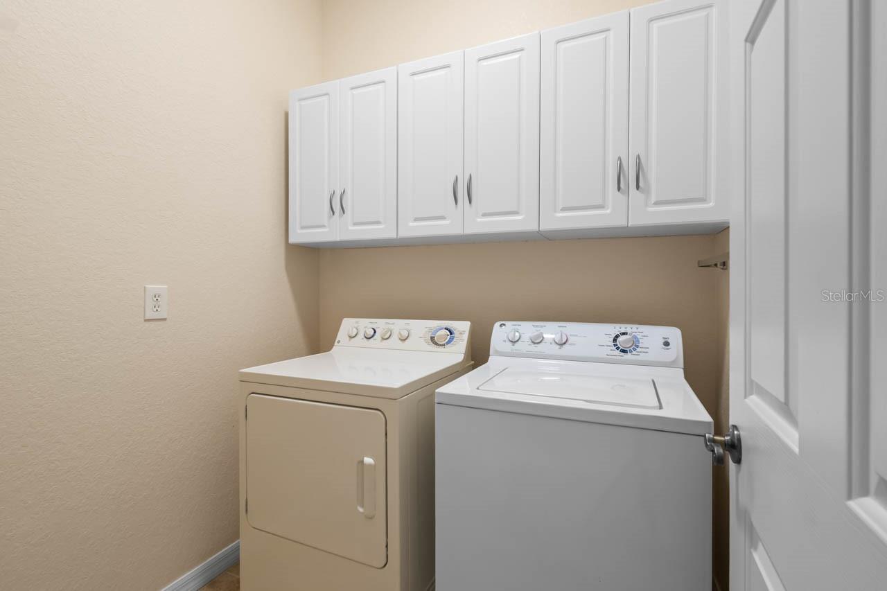 KENSINGTON CONDO - Residential