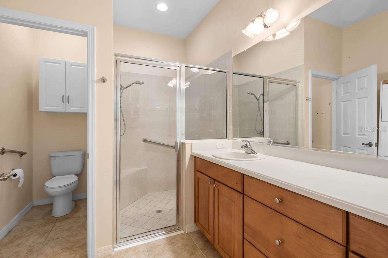 KENSINGTON CONDO - Residential