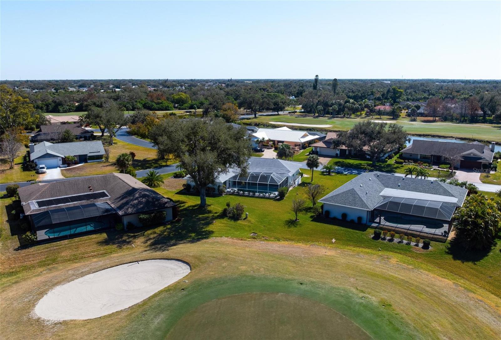 JACARANDA COUNTRY CLUB WEST VILLAGE - Residential