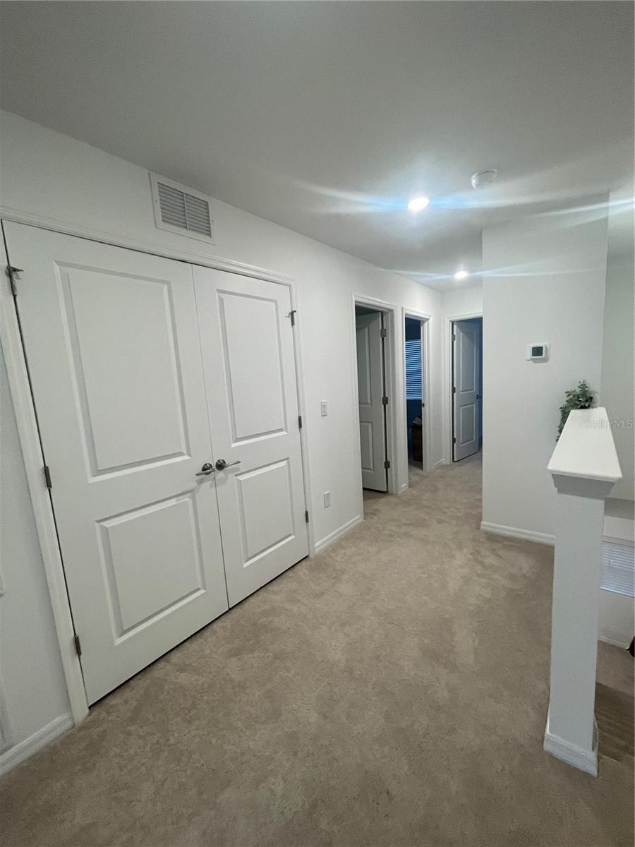 VINTERRA TWNHMS - Residential