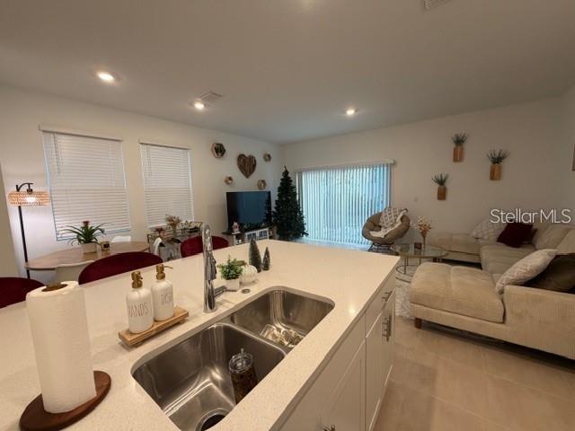 VINTERRA TWNHMS - Residential