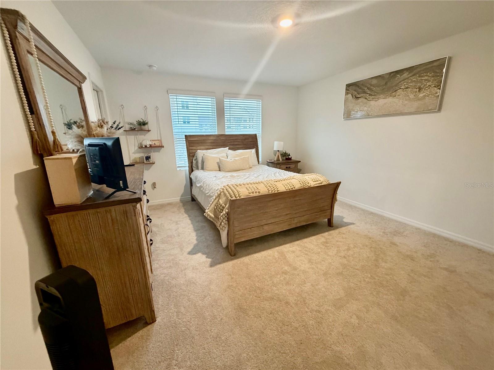 VINTERRA TWNHMS - Residential