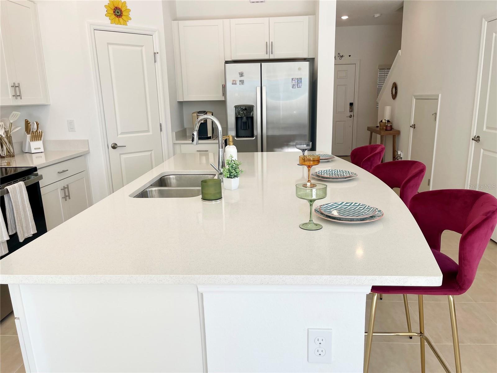 VINTERRA TWNHMS - Residential